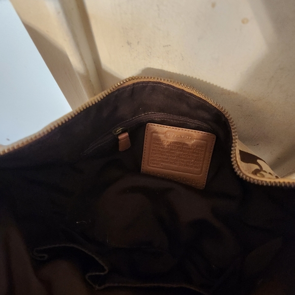 Final Price Coach hobo purse - Picture 7 of 7